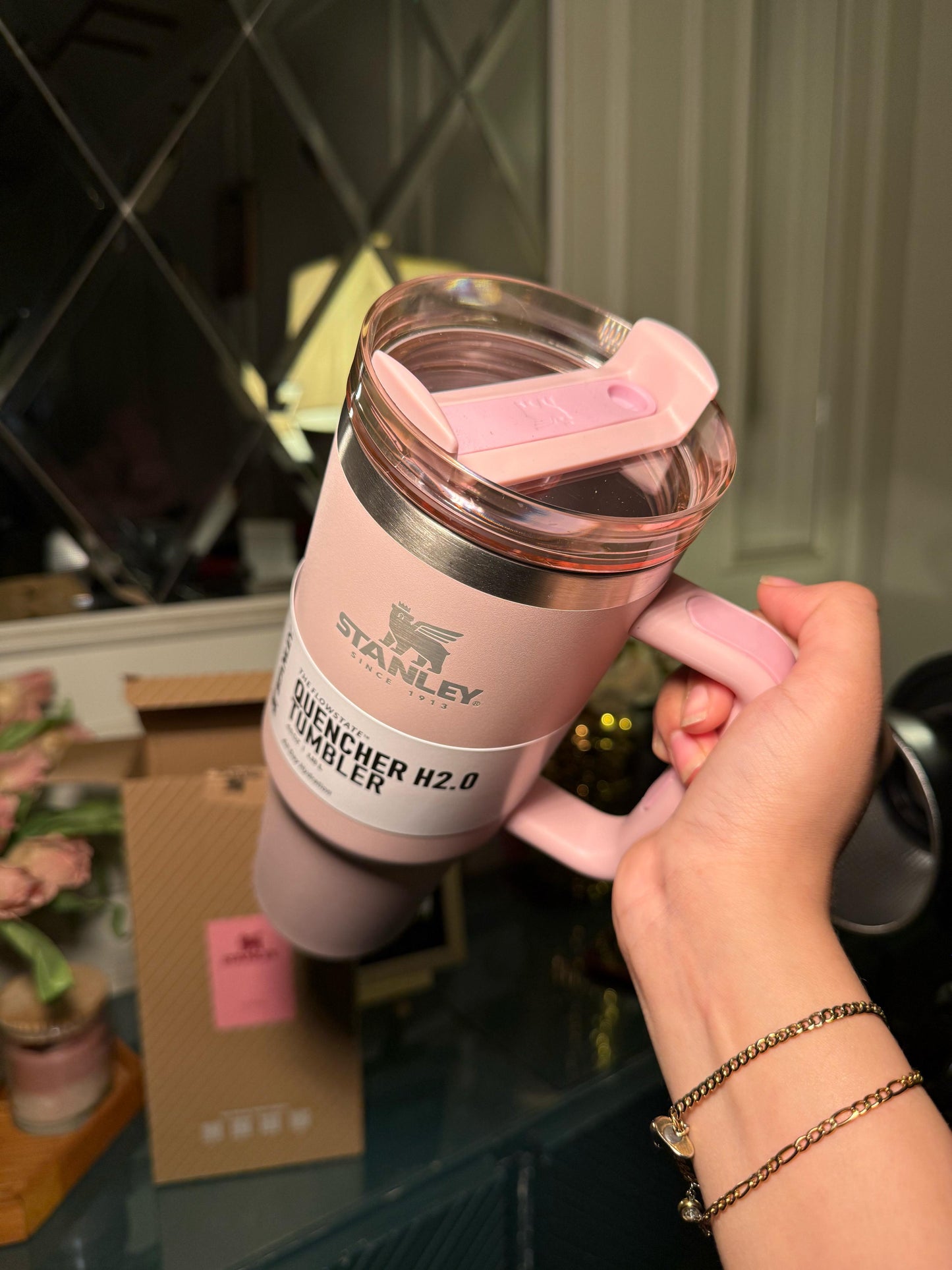 Pink Stanley 40oz (IMMEDIATE DELIVERY AVAILABLE)