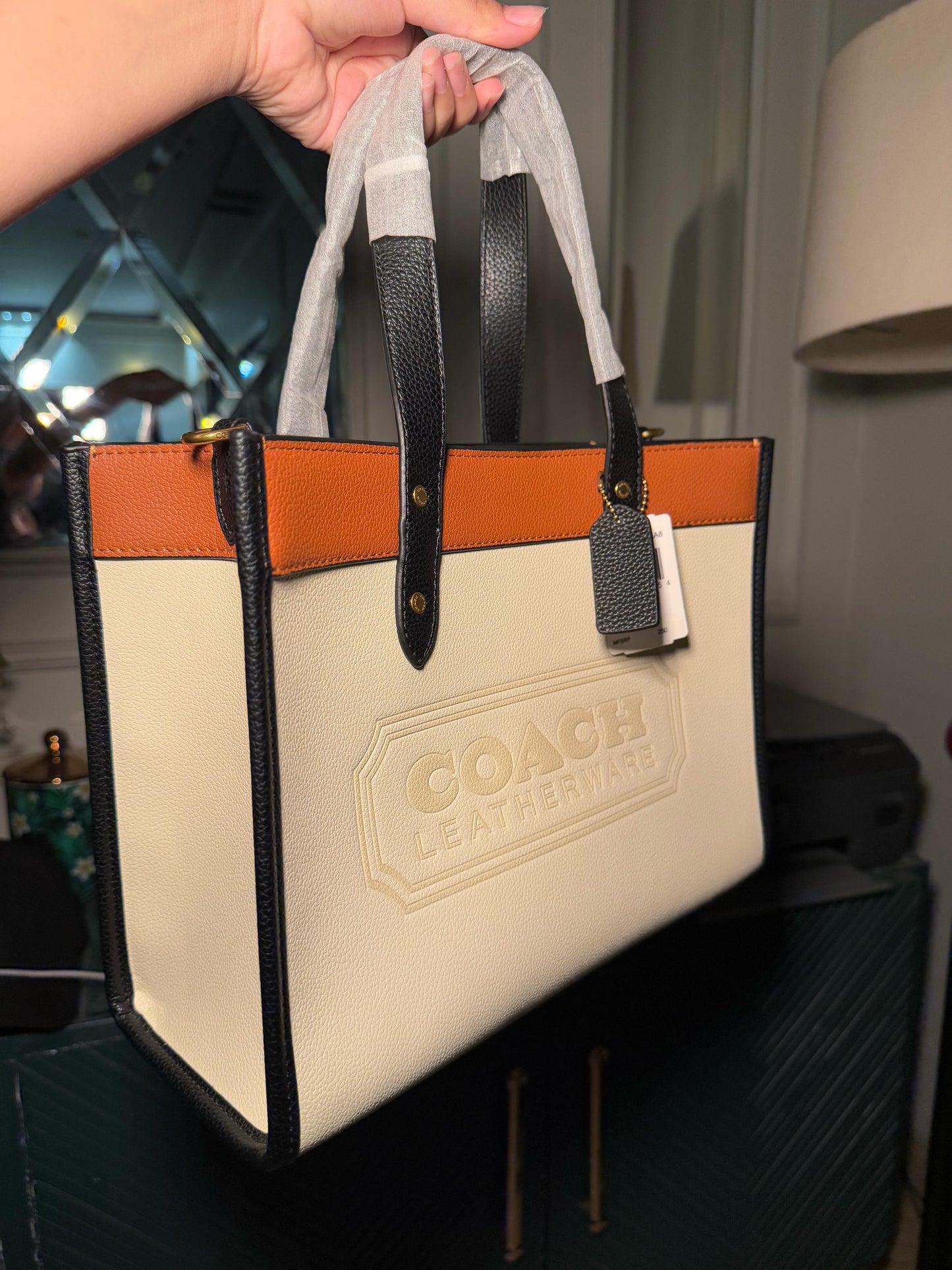 Coach tote bag with box (pre order)