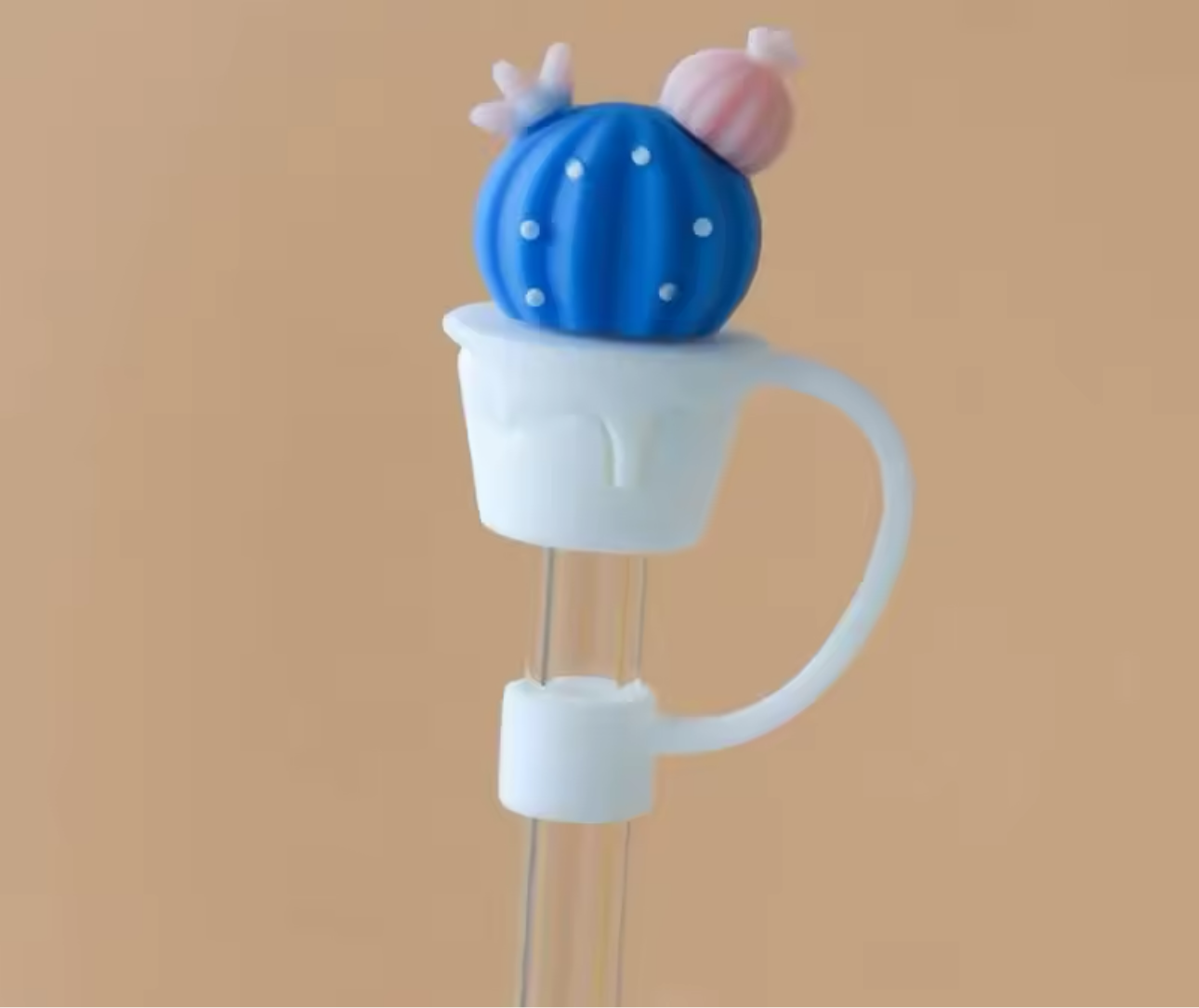 Blue cactus straw cover