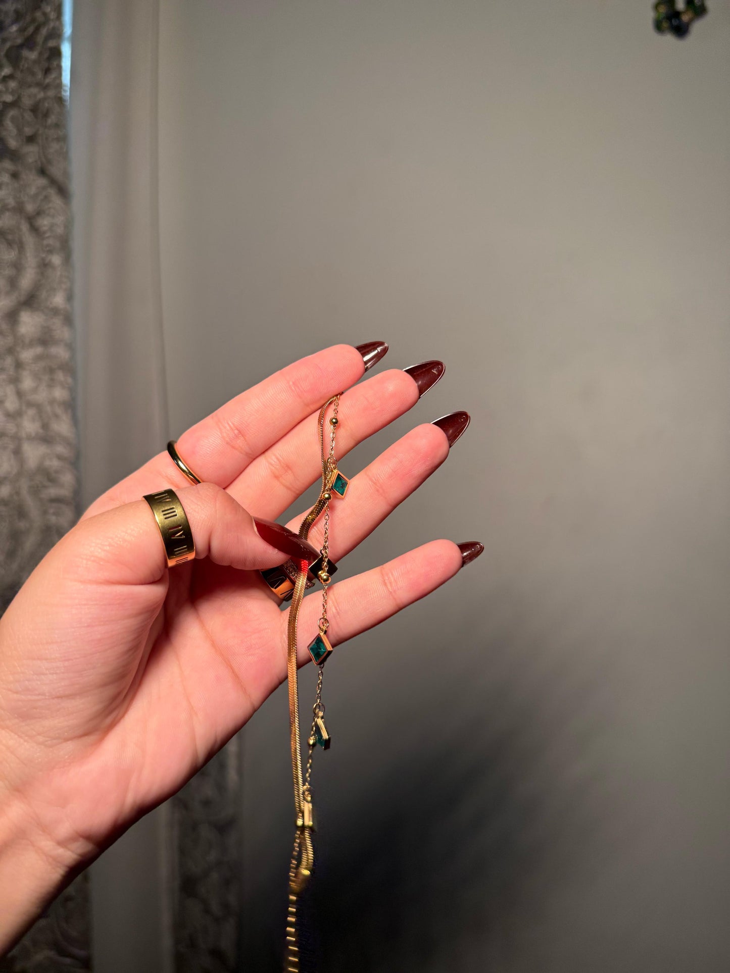 2 layerd emerald necklace