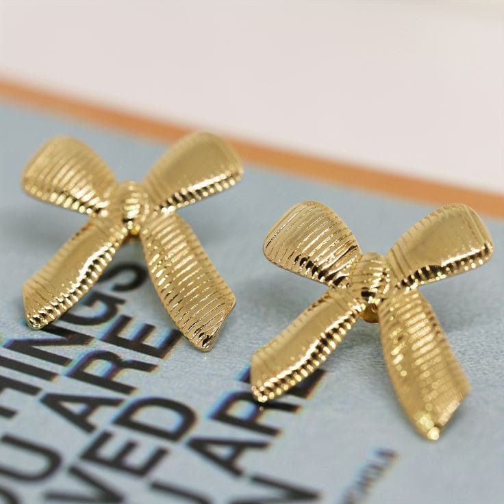 Bow studs