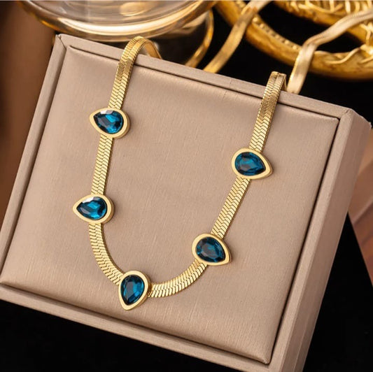 Geometric water droplets necklace