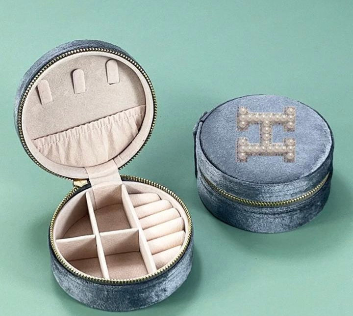 Round jewelry velvet organizer with initial