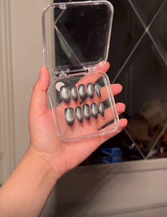 Charcoal shinny hand made nails L18