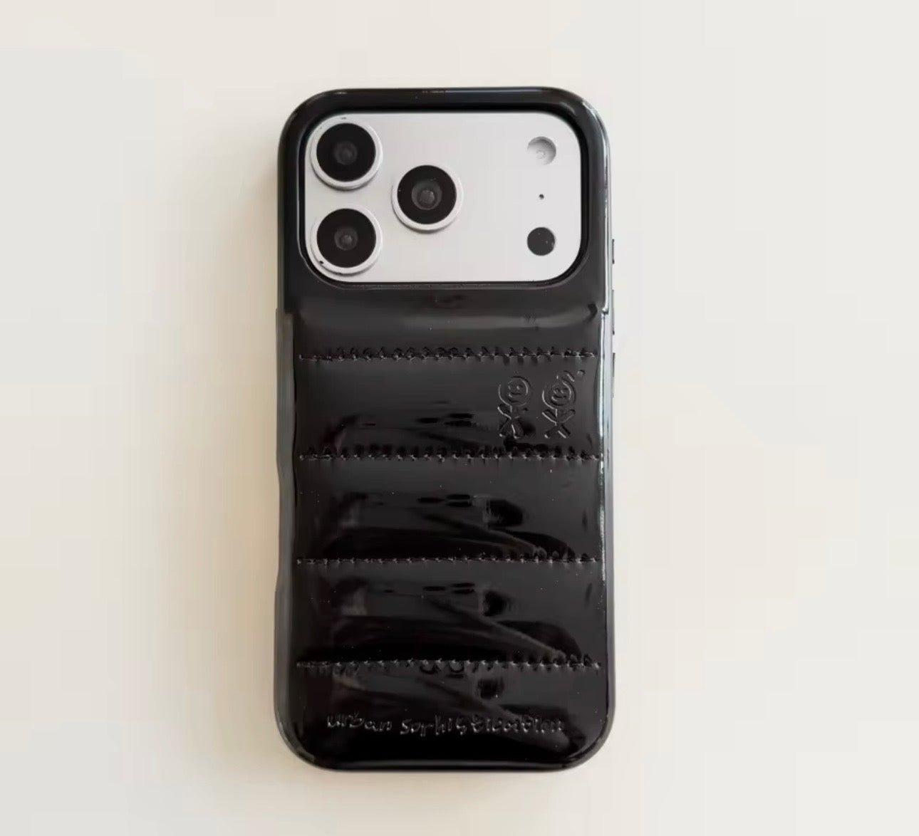 The Puffer Case Black Urban sophistication (15-20 Days Delivery Time)