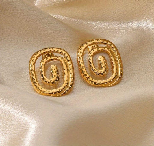 Diana studs