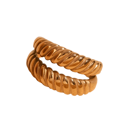 Monserrate textured Ring