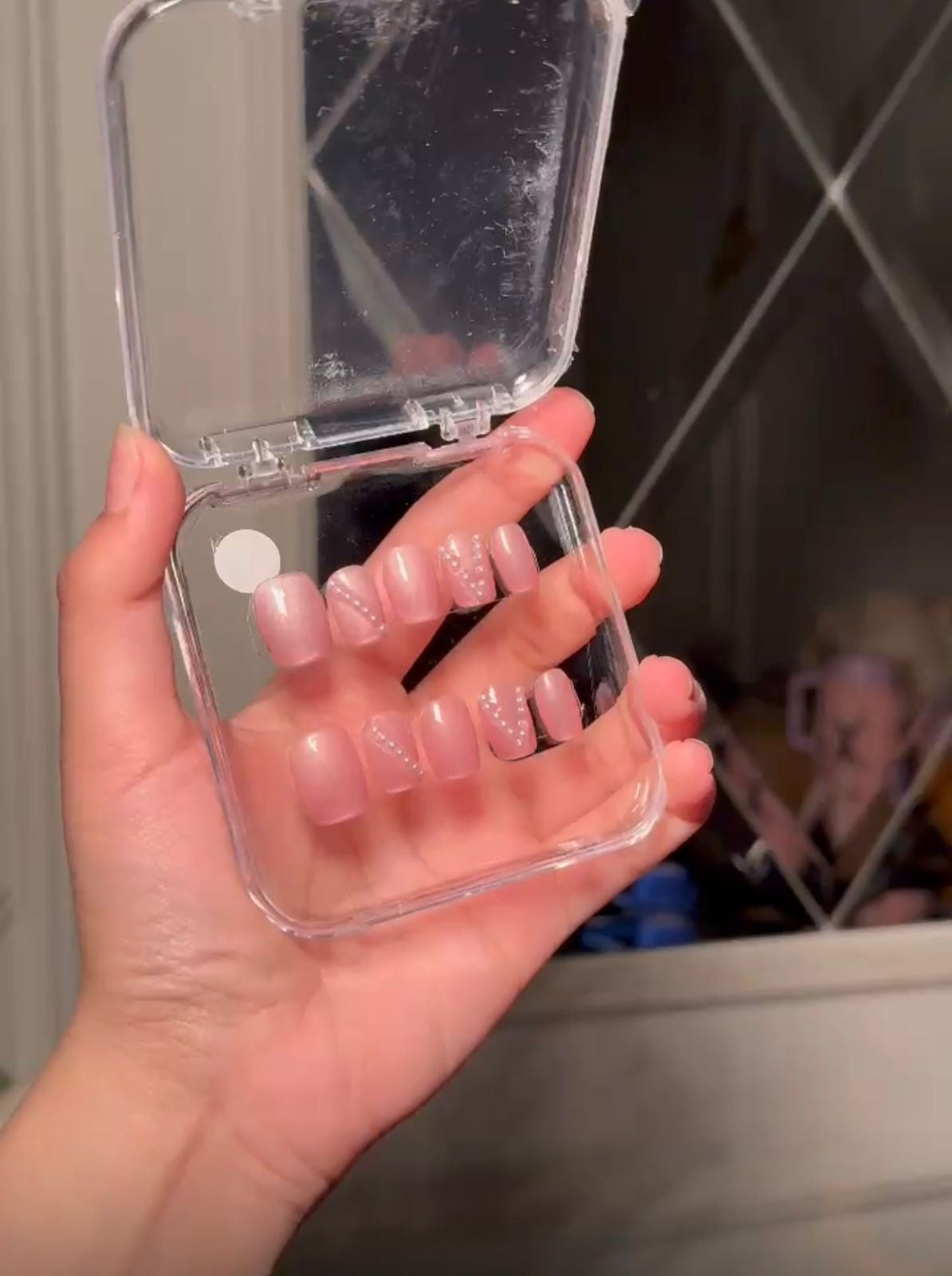 Glow pink hand made nails L15