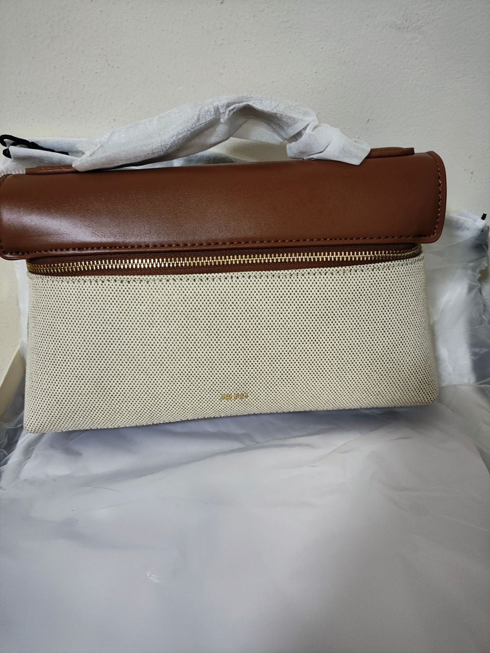 CANVA JW PEI BAG (WITH BOX)(15-20 DAYS DELIVERY TIME)
