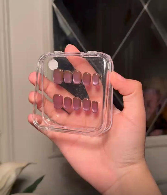 Boggie hand made nails L4