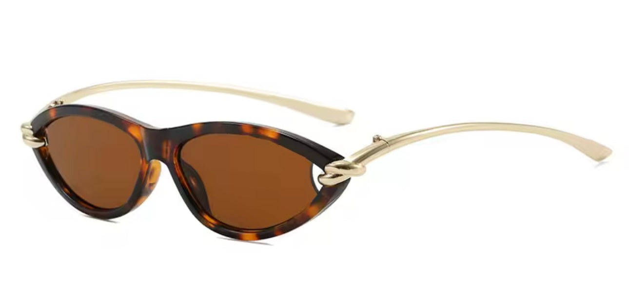 Bottega Veneta Leopard brown Cat Eye glasses (IMMEDIATE DELIVERY AVAILABLE)