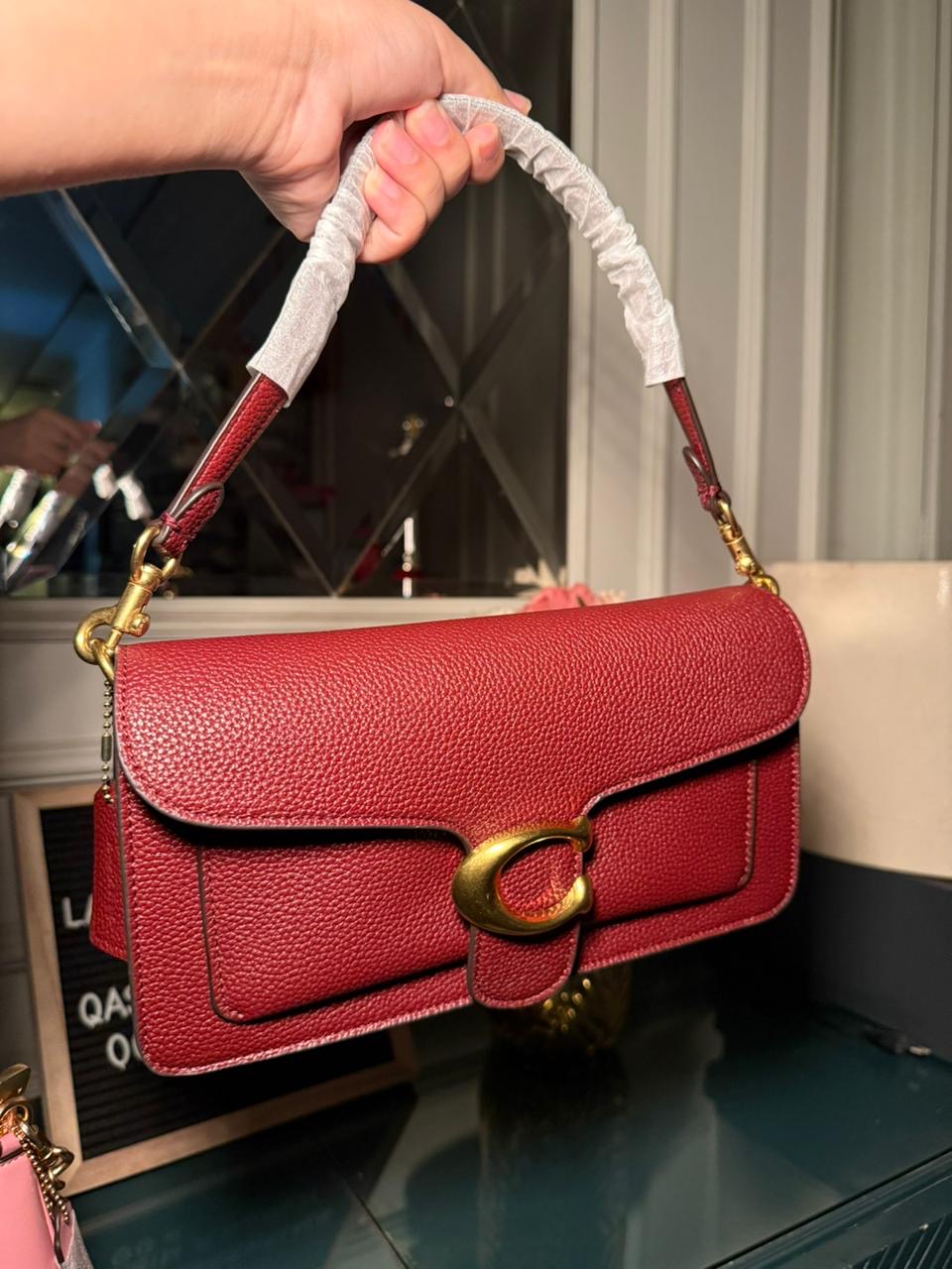 MAHROON TABBY COACH SHOULDER BAG  (WITH BOX) (IMMEDIATE DELIVERY AVAILABLE) 26CM