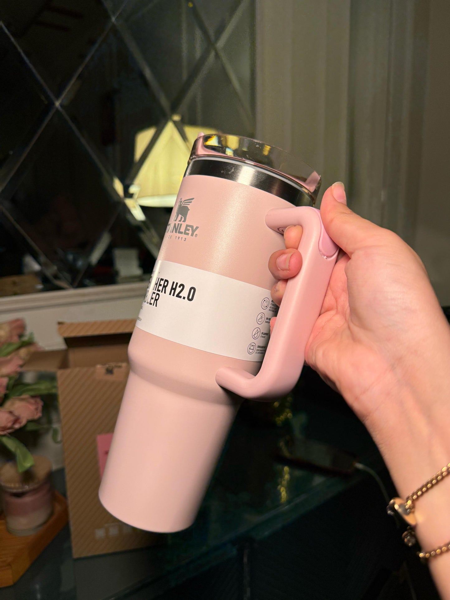 Pink Stanley 40oz (IMMEDIATE DELIVERY AVAILABLE)