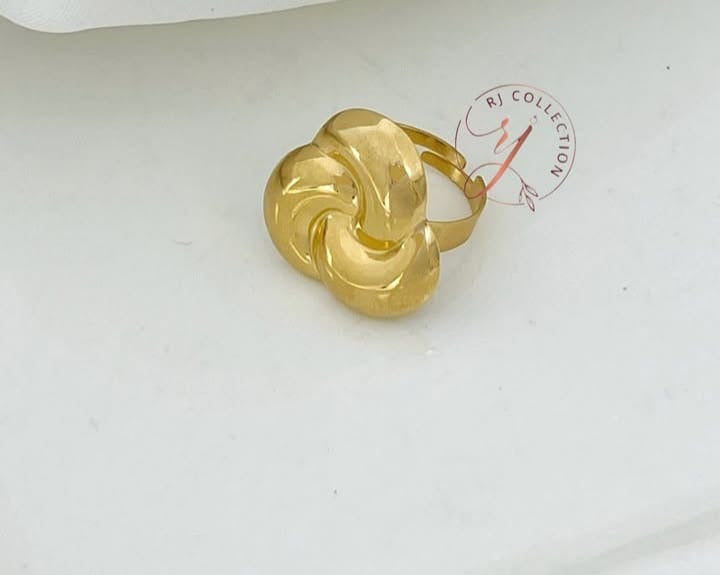 Gold ring