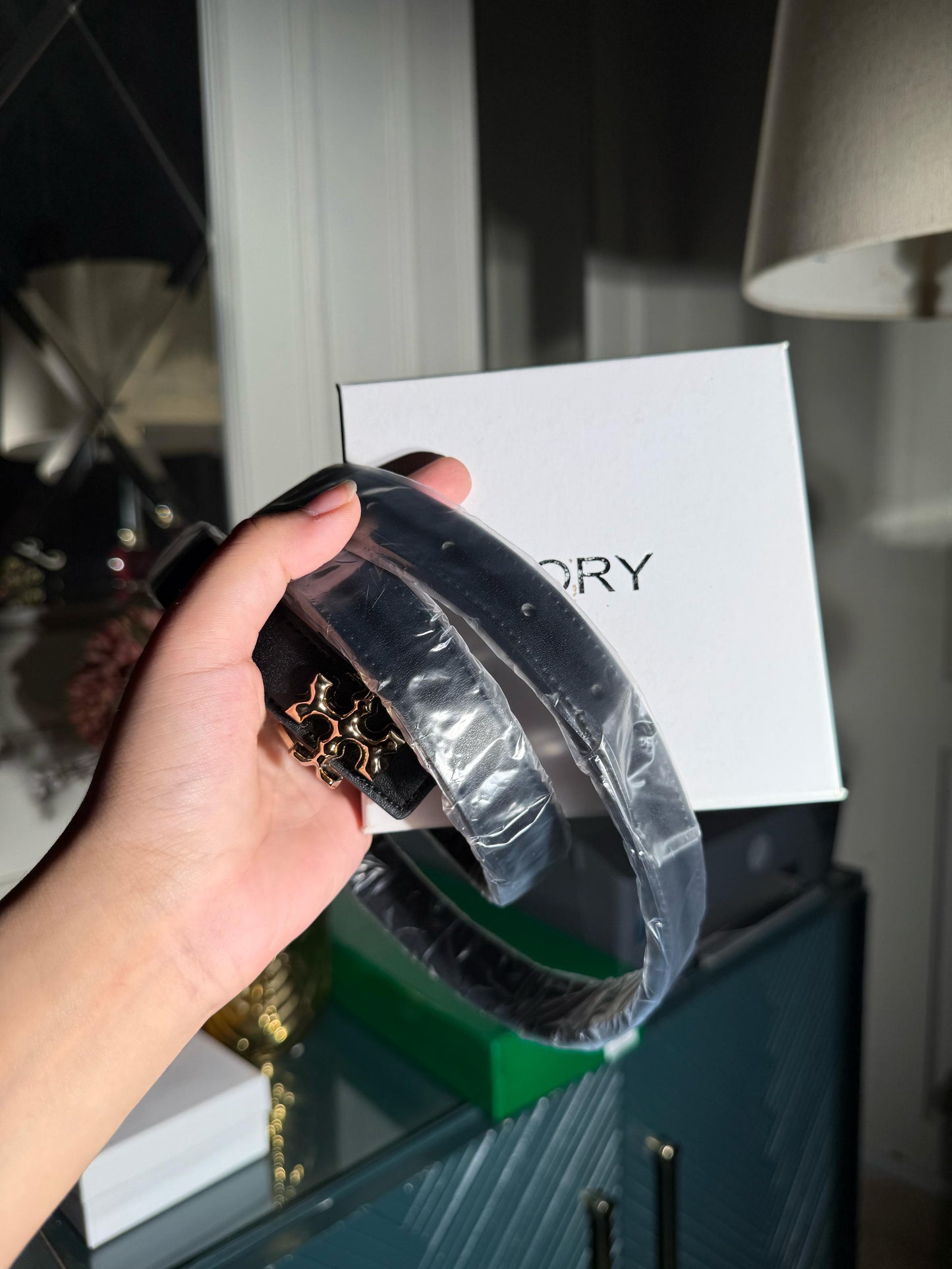Tory Burch black belt (IMMEDIATE DELIVERY AVAILABLE) (WITH BOX)