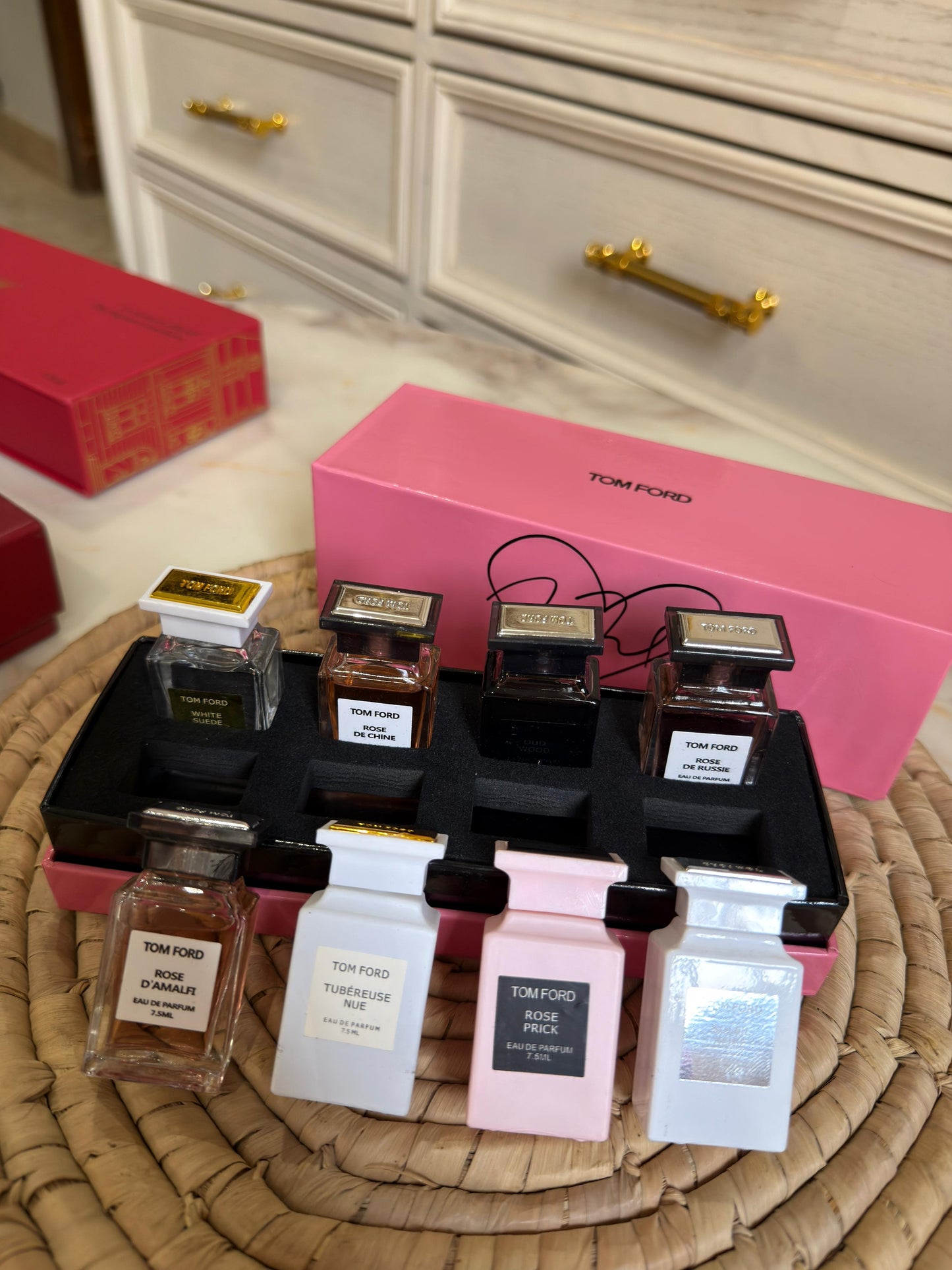 8pcs Tom Ford Mini Perfume Collection Gift Box β 50ml Set