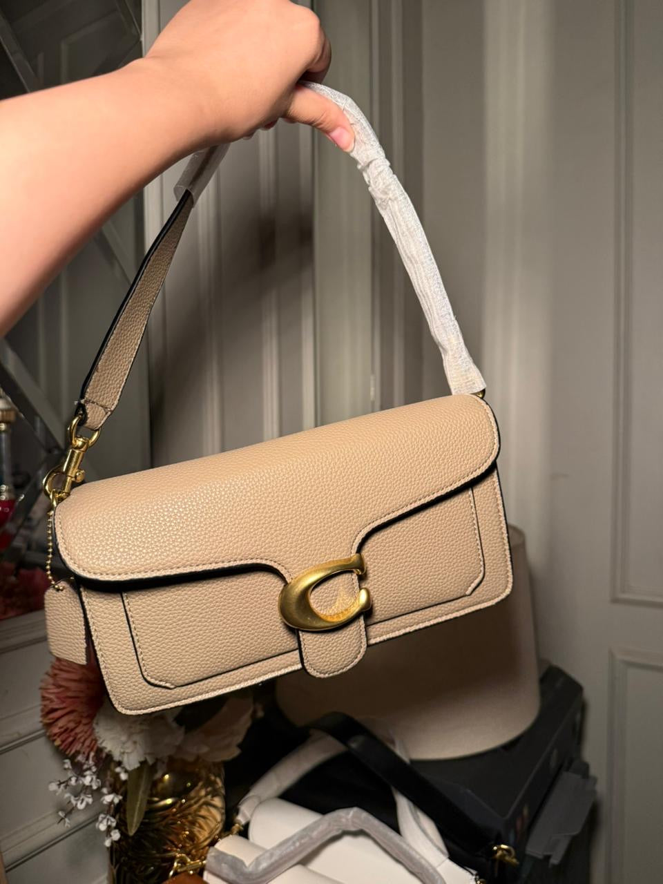 Dust TABBY COACH SHOULDER BAG (WITH BOX) (IMMEDIATE DELIVERY AVAILABLE) 26CM