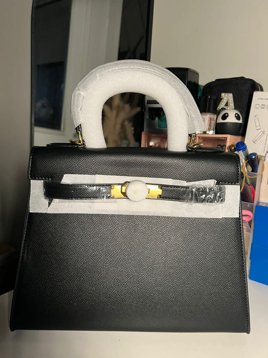 Black big Kelly hand bag(pre order)