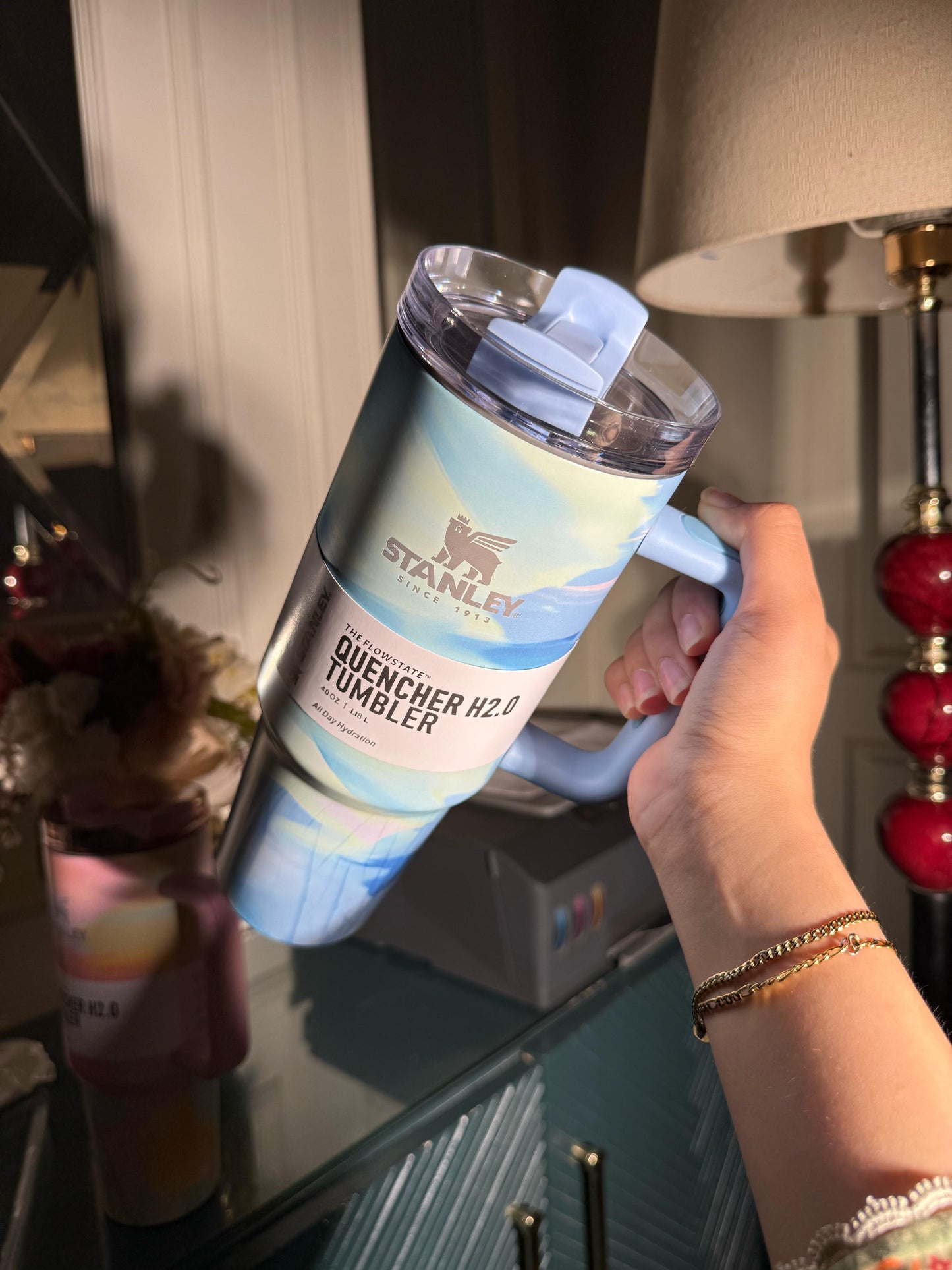 Blue candy Stanley 40oz (IMMEDIATE DELIVERY AVAILABLE)