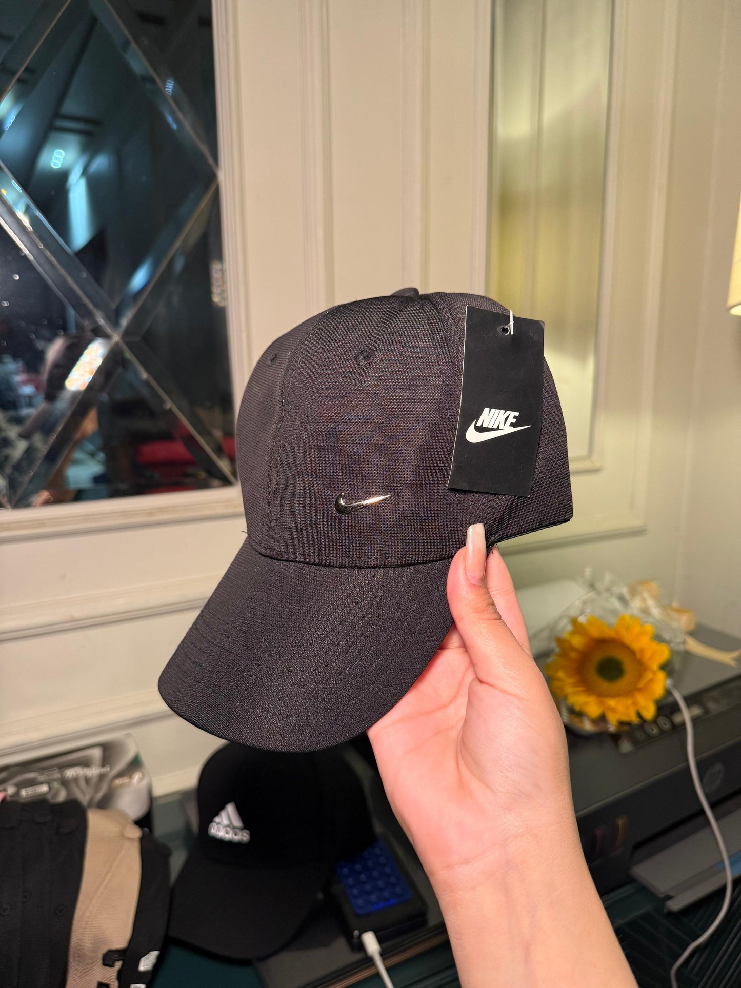 Black Nike cap