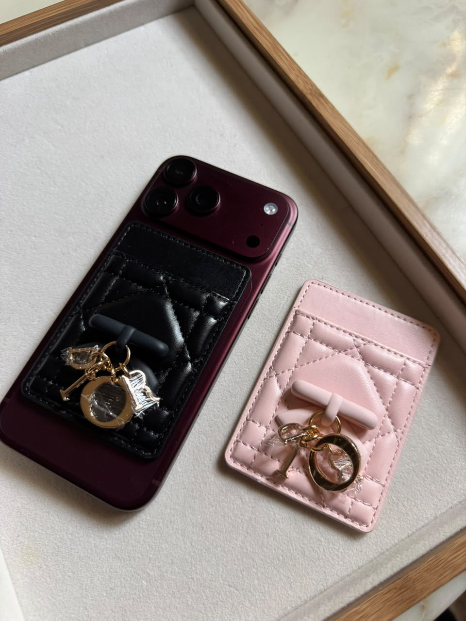 Dior Cardholder Magsafe
