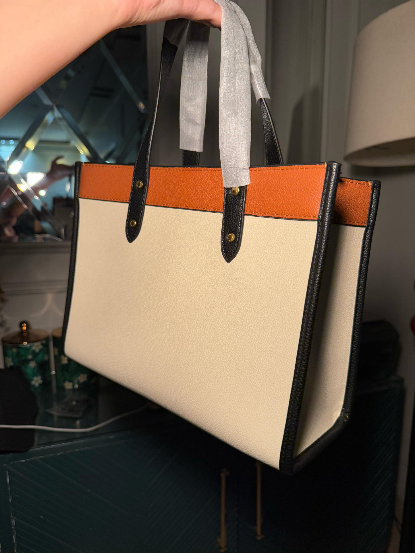 Coach tote bag with box (pre order)