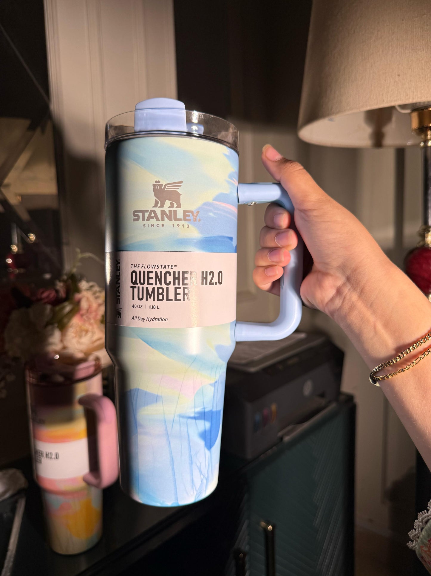 Blue candy Stanley 40oz (IMMEDIATE DELIVERY AVAILABLE)