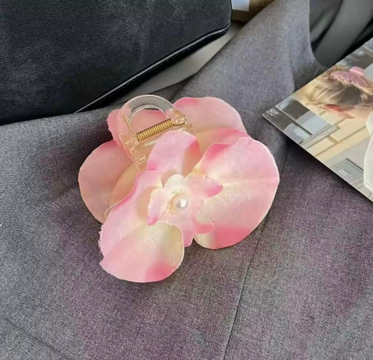 Petunia hair Claws