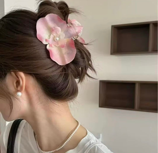 Pink Petunia  hair Claw