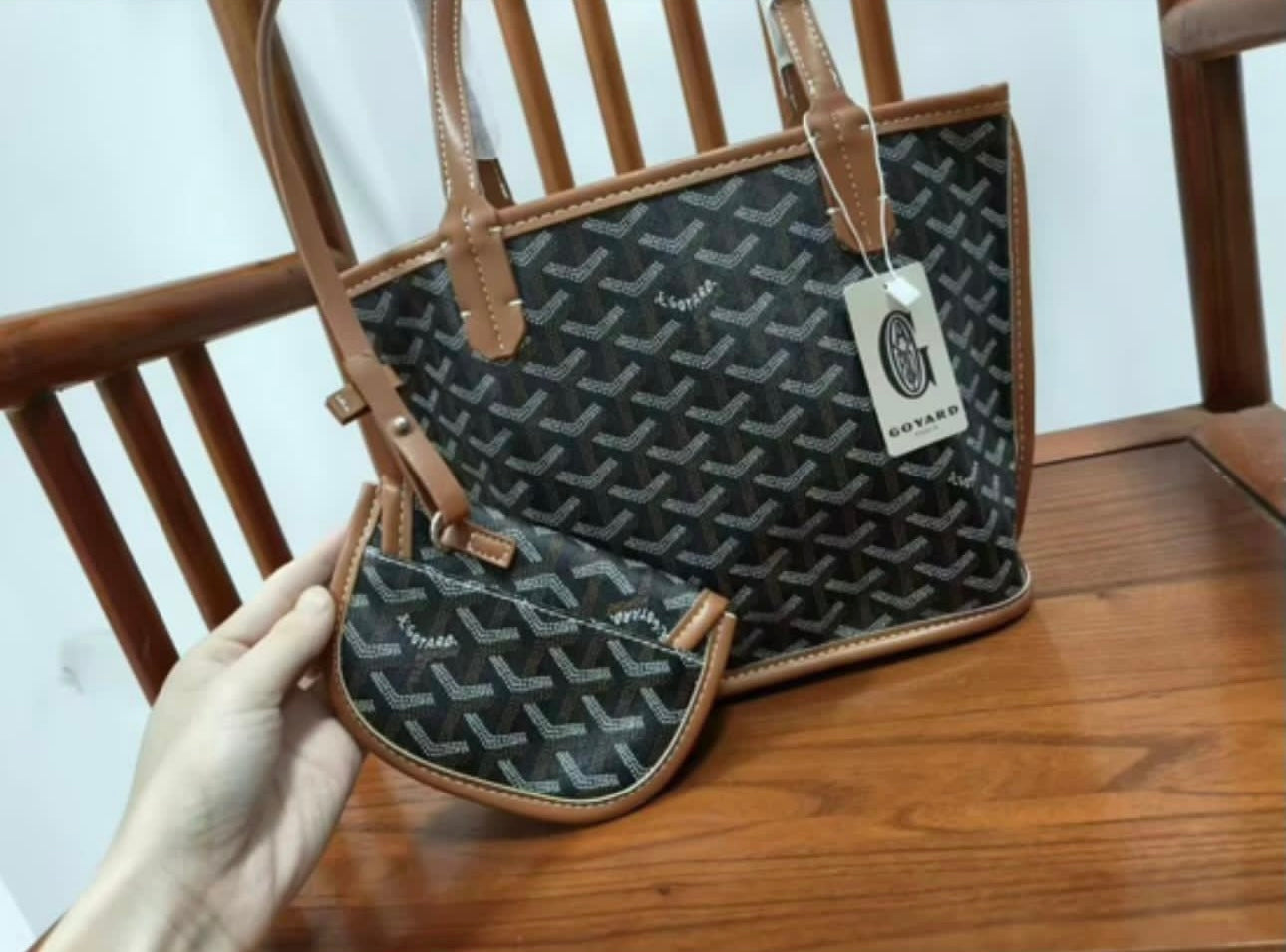 Black/brown Goyard tote bag (available for immediate delivery)