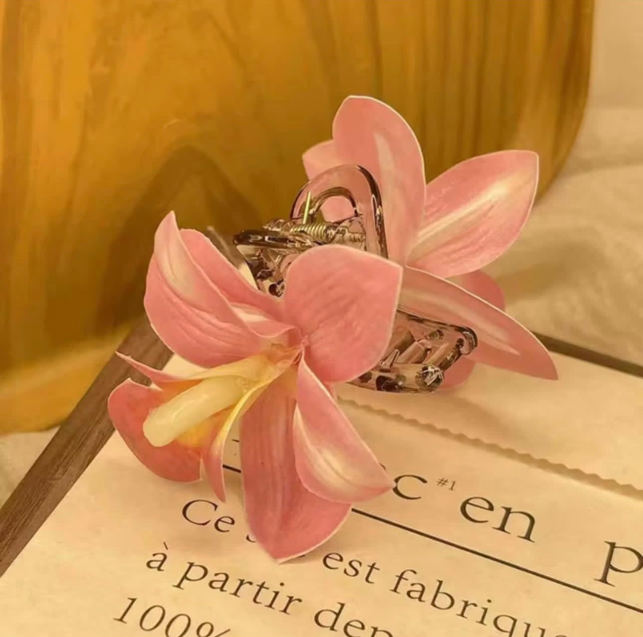Orchid hair claws