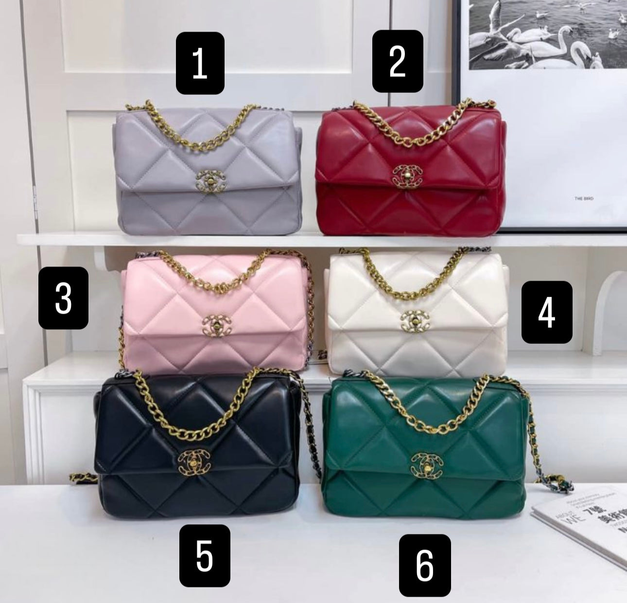 Chanel shoulder bag delivery time (15-20 days)
