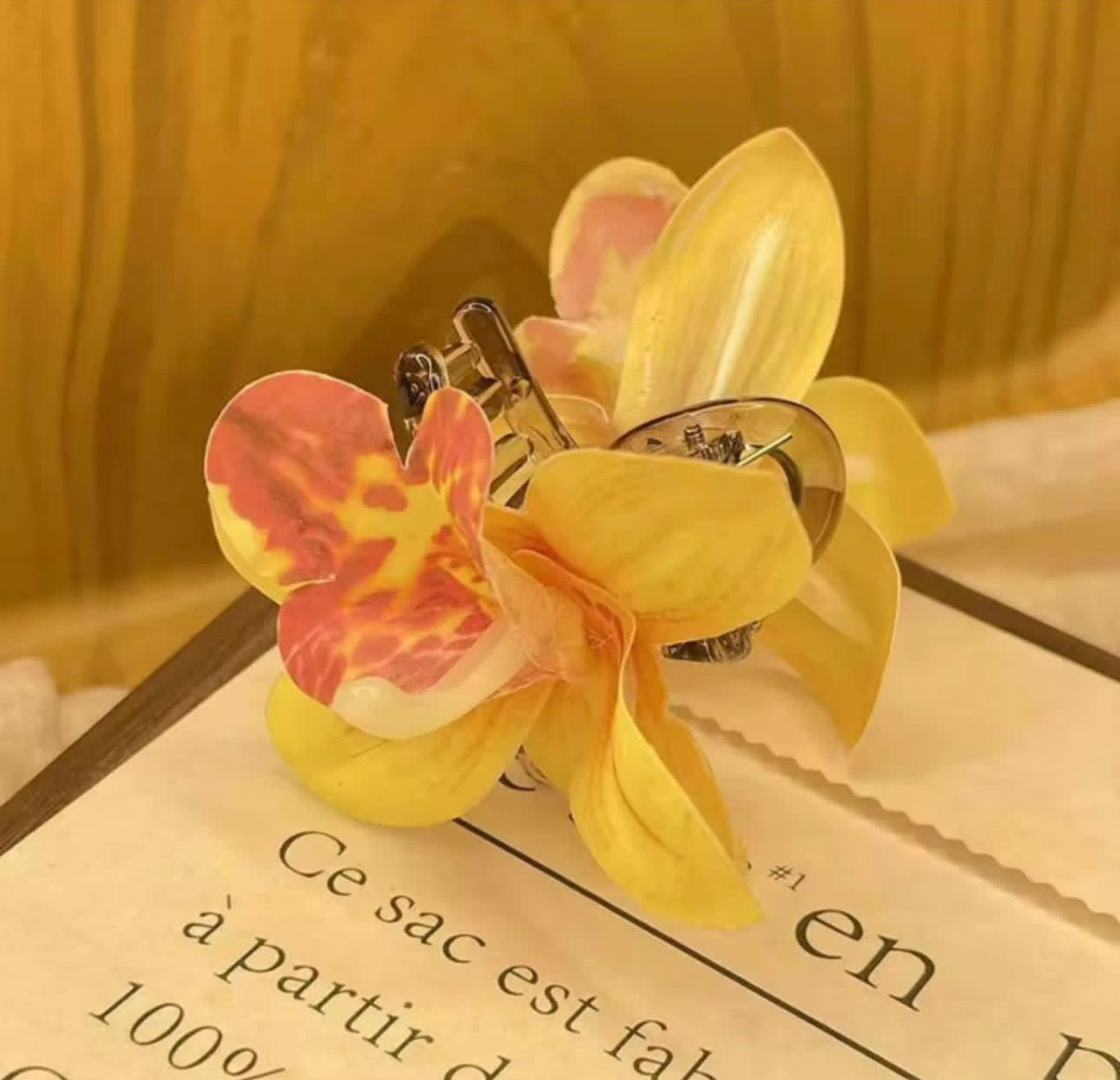 Orchid hair claws