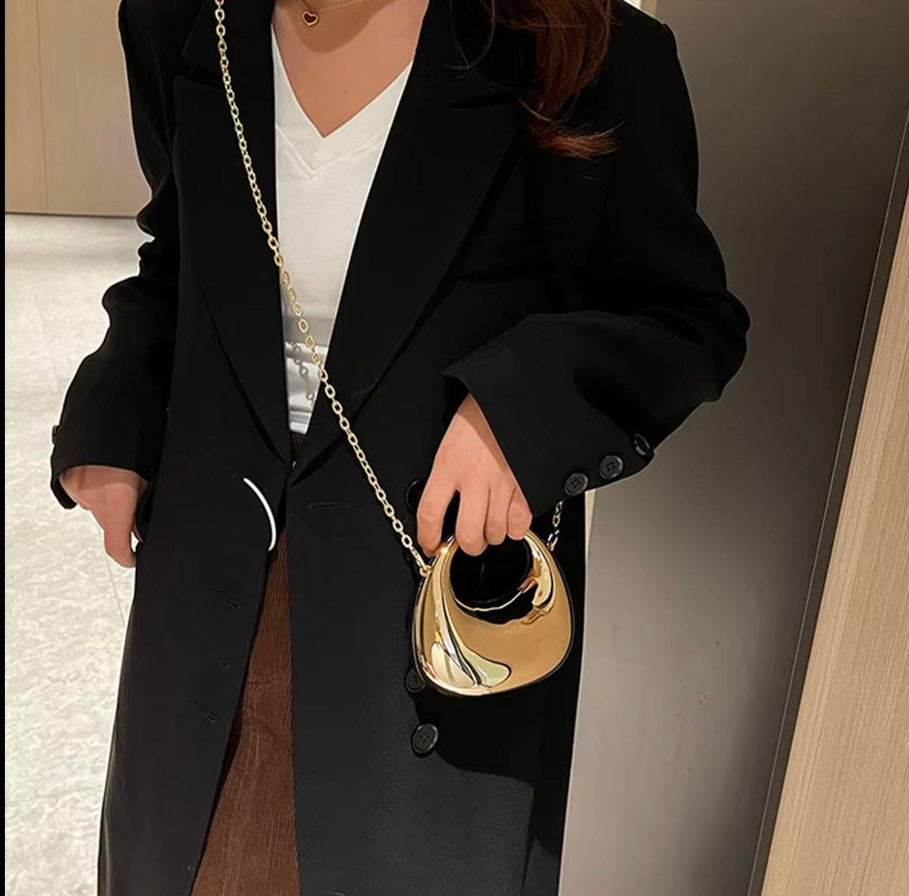 Metallic ring handle handbag (available for immediate delivery)