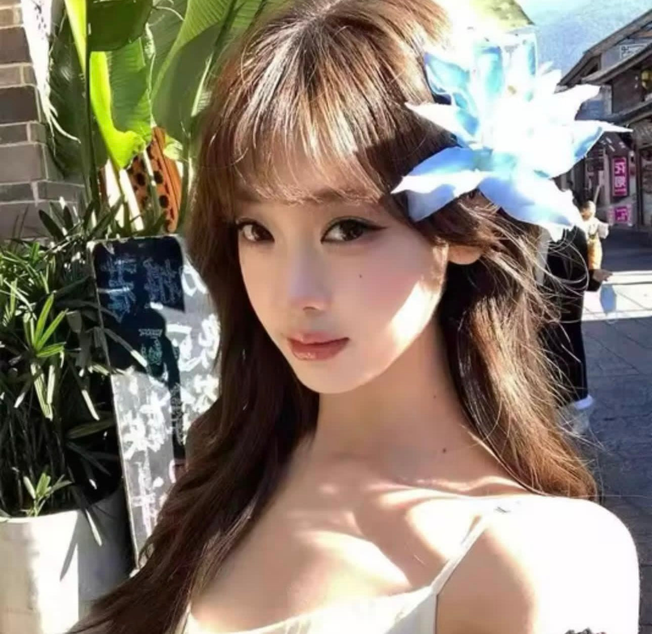 Blue Orchid hair clip