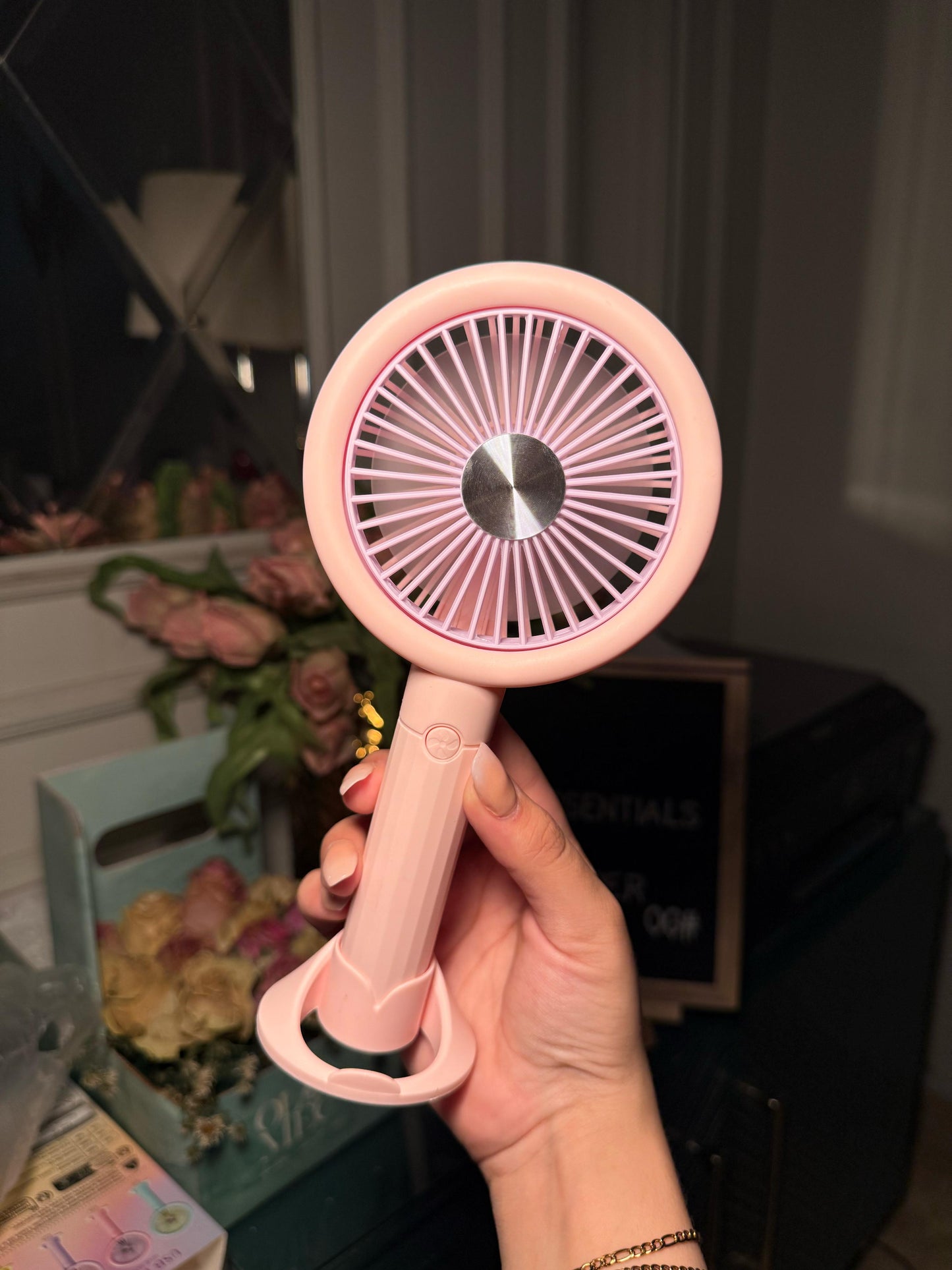 Strawberry Spin Chill Fan F21