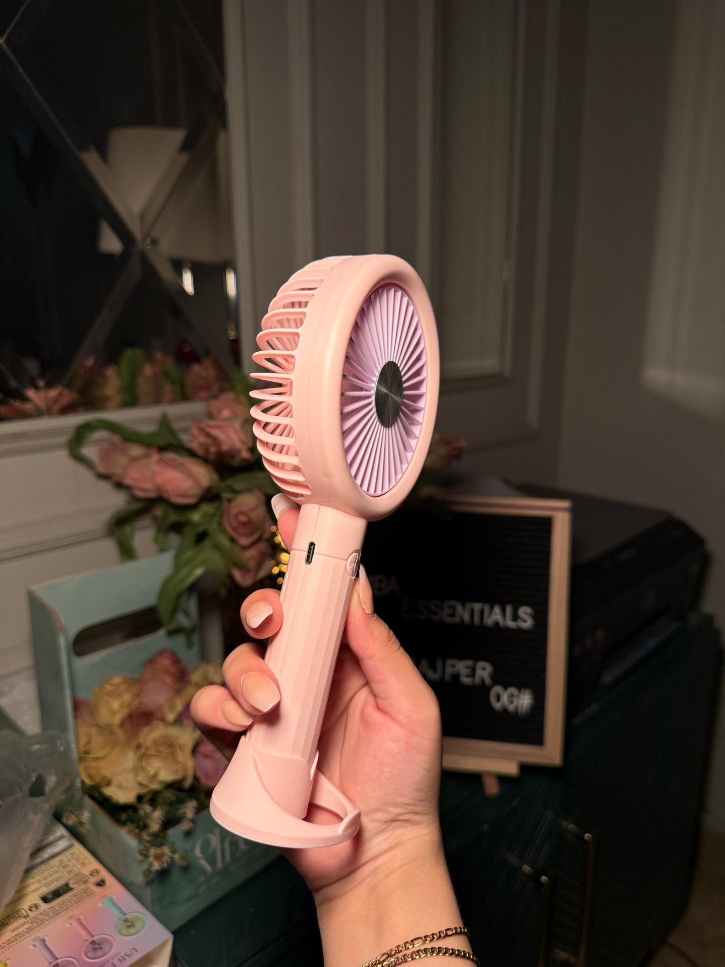 Strawberry Spin Chill Fan F21