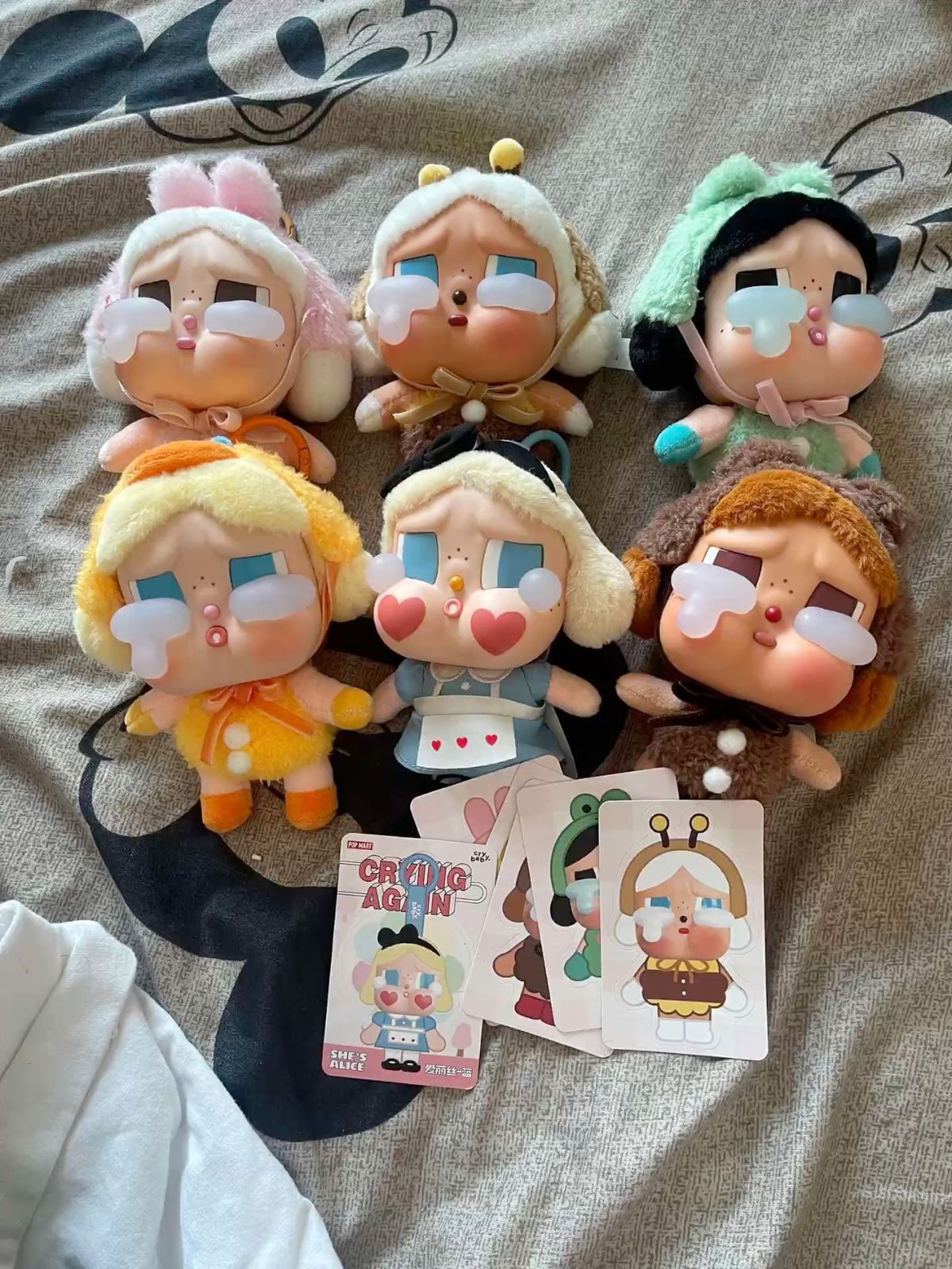 CRYING DOLLS PACK OF 6 (immediate delivery)