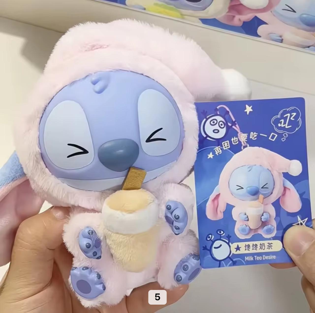 Stitch Sleepy donut pizza bag charm keychain (immediate delivery)