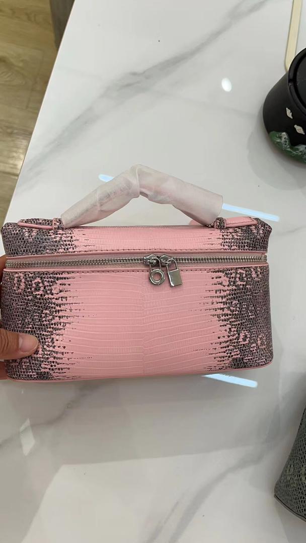 Pink structured Loro piana bag (WITHOUT BOX) (IMMEDIATE DELIVERY AVAILABLE)