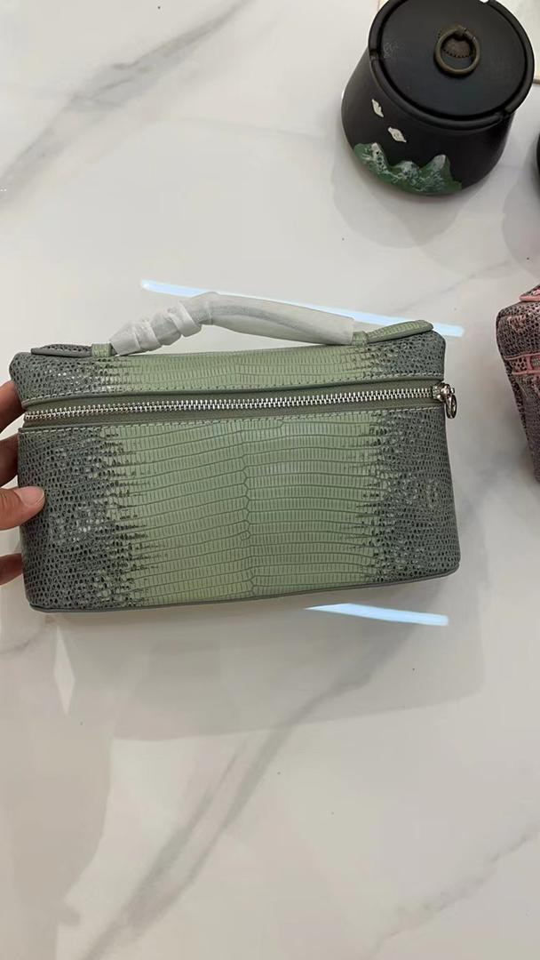 Green structured Loro piana bag (WITHOUT BOX) (IMMEDIATE DELIVERY AVAILABLE)
