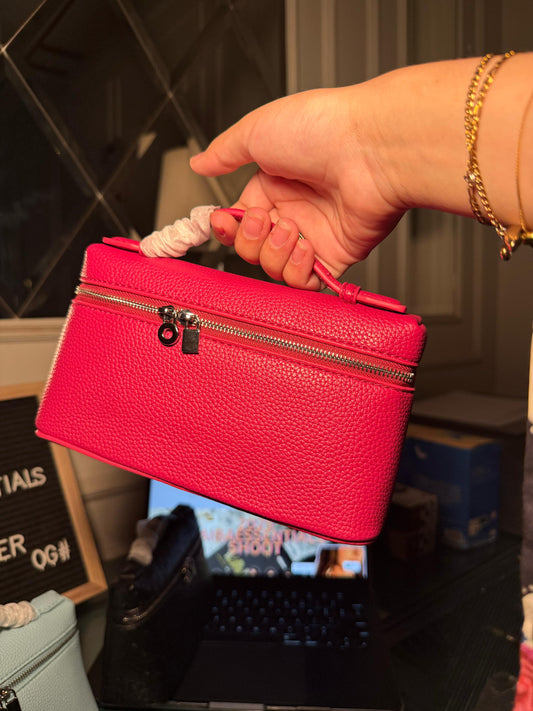 Barbie pink Loro piana bag ( direct delivery)(WITHOUT BOX)