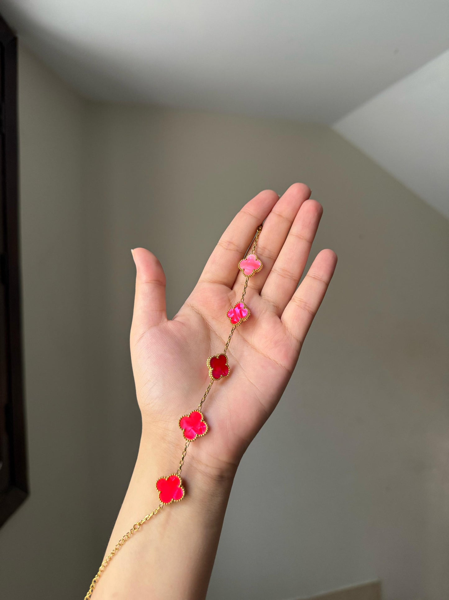 Fuchsia Divine vancleef bracelet 15mm flower size (immediate delivery available)