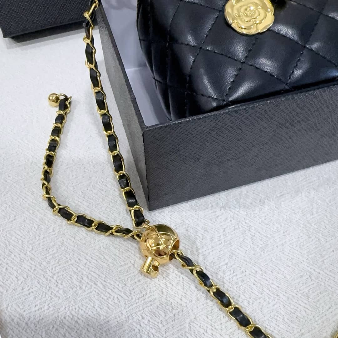 Chanel box bag (available for immediate delivery)