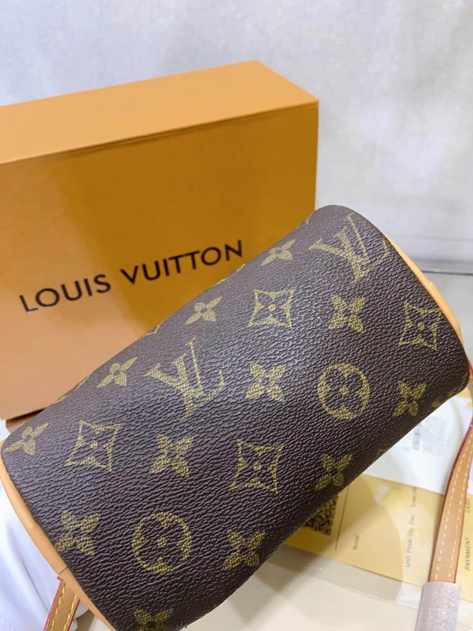 Lv box bag (available for immediate delivery)