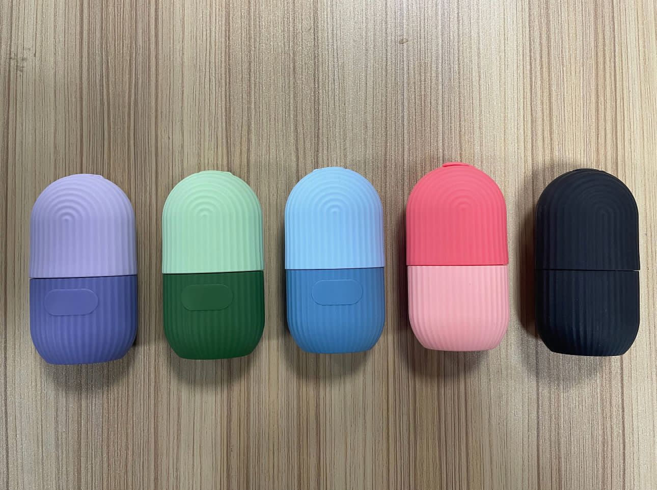 Silicon Ice Roller🧖🏻♀️🧊