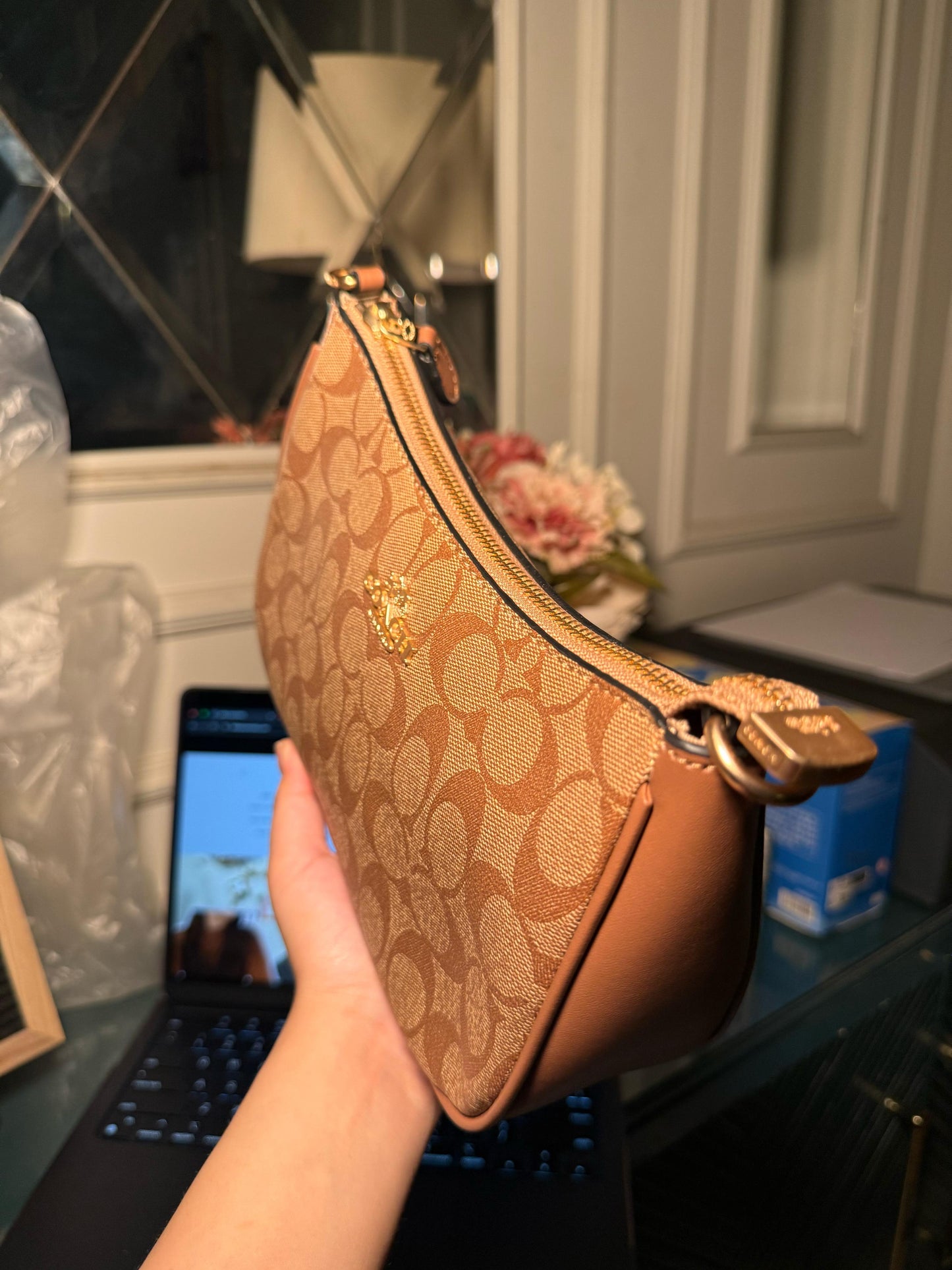 Light brown coach shoulder bag