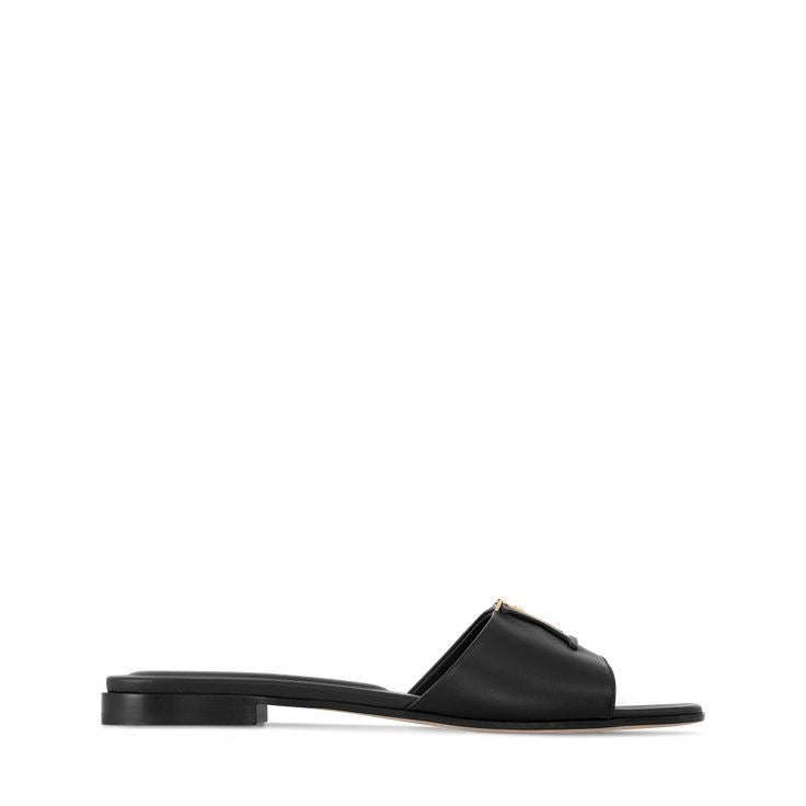 Products by Louis Vuitton: LV Mare Flat
Mule