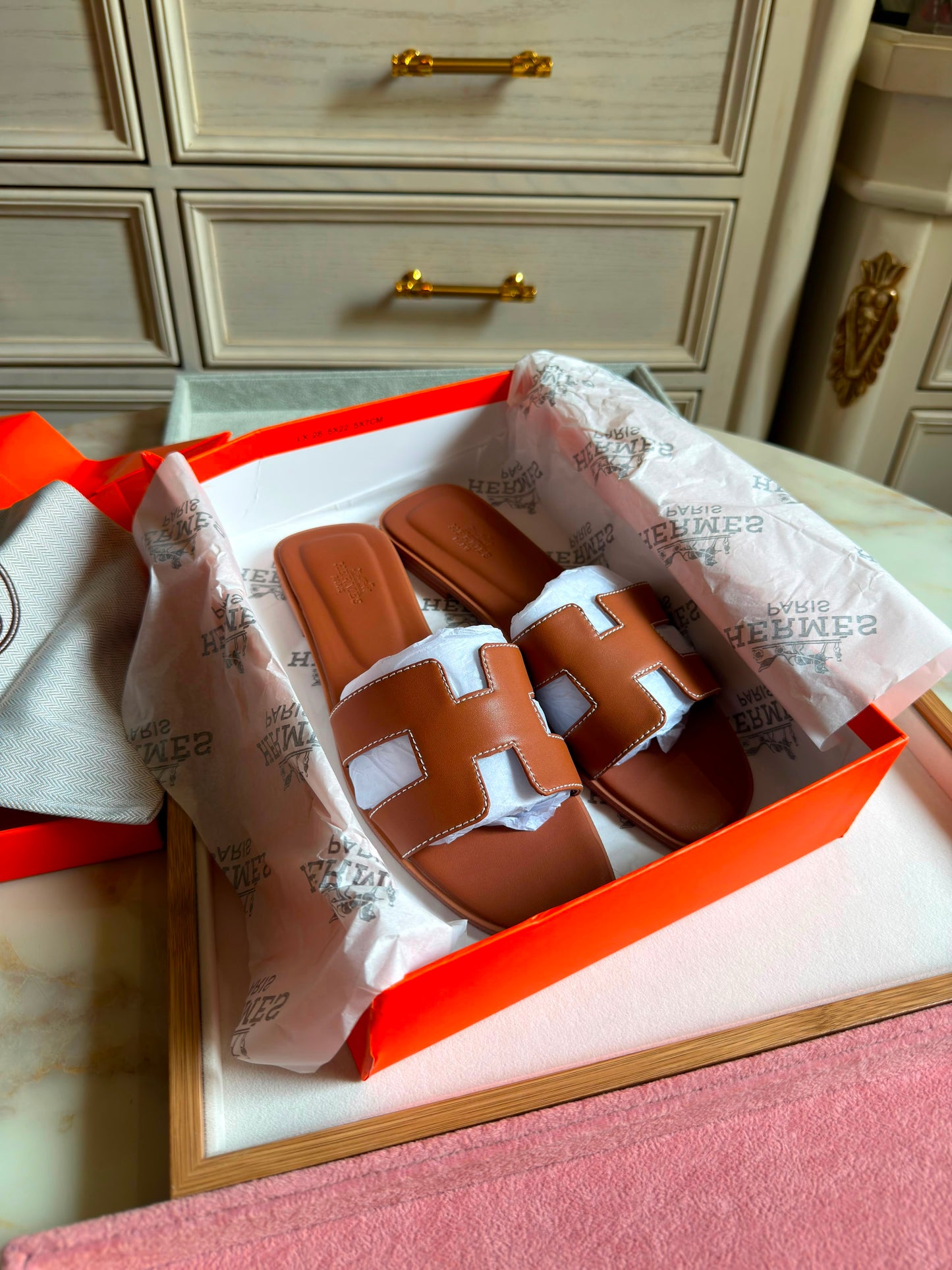 Hermes Oran sandal