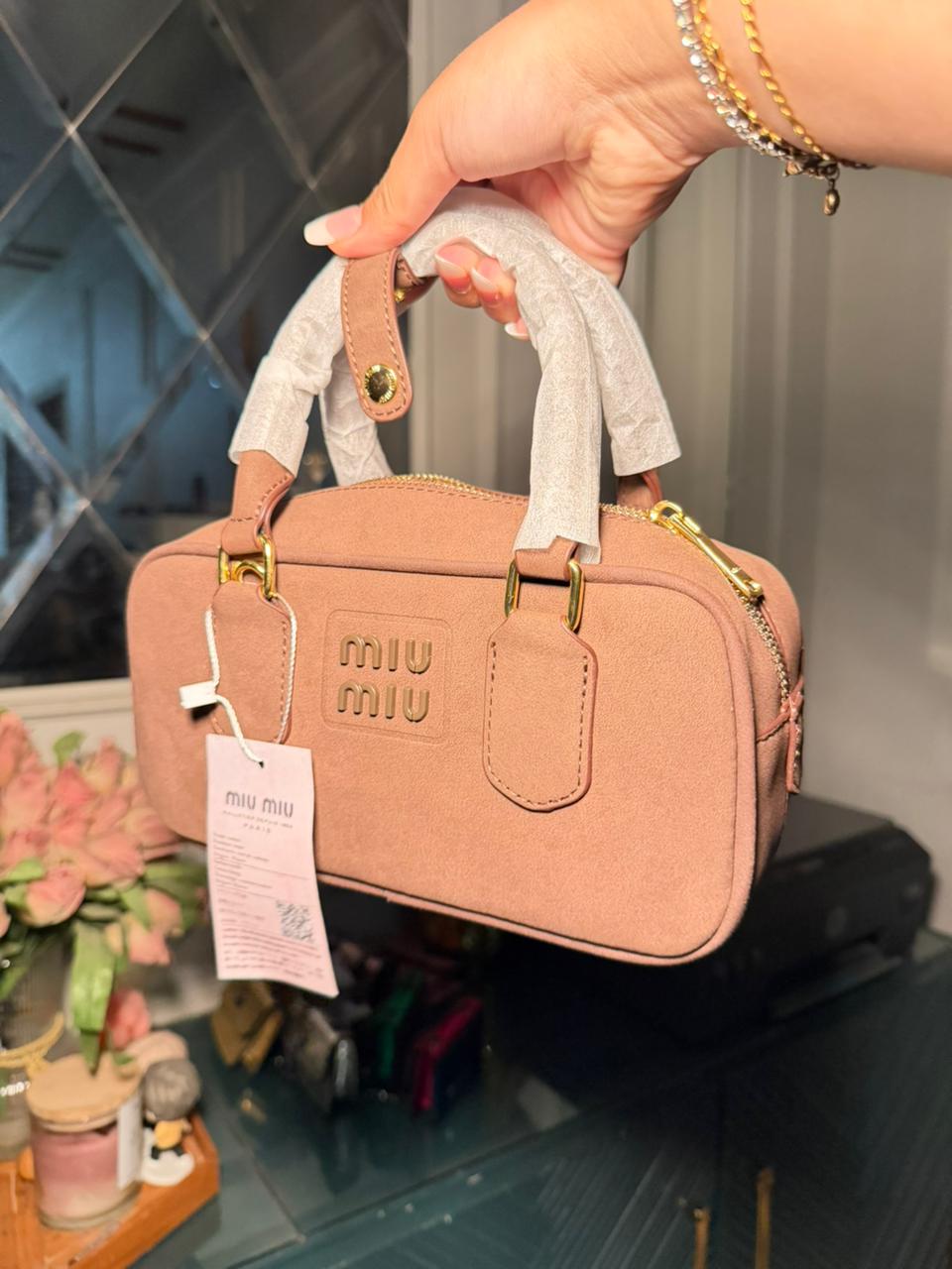 Miu Miu Leather Top Handle Bag(With Box)